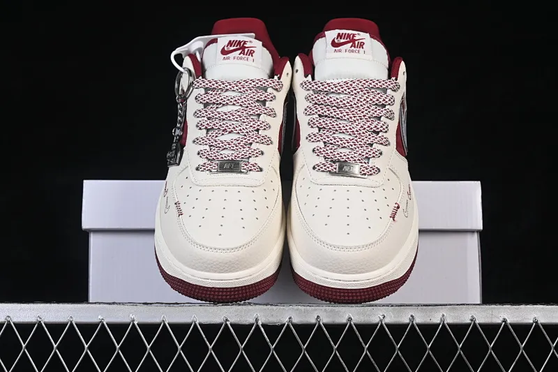 All categories Nk Air Force 1 Air Force series Nk Air Force 1 Low Air Force low top Nike Air Force 1'07 Low North Face joint cinnabar diamond Air Force 1 low top casual sneakers DF0188-112